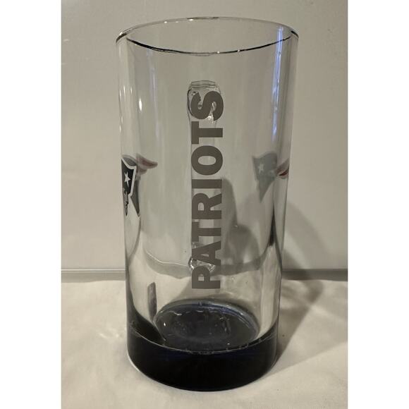 NFL New England Patriots 25oz Mega Elite Tankards Mug - Picture 7 of 10
